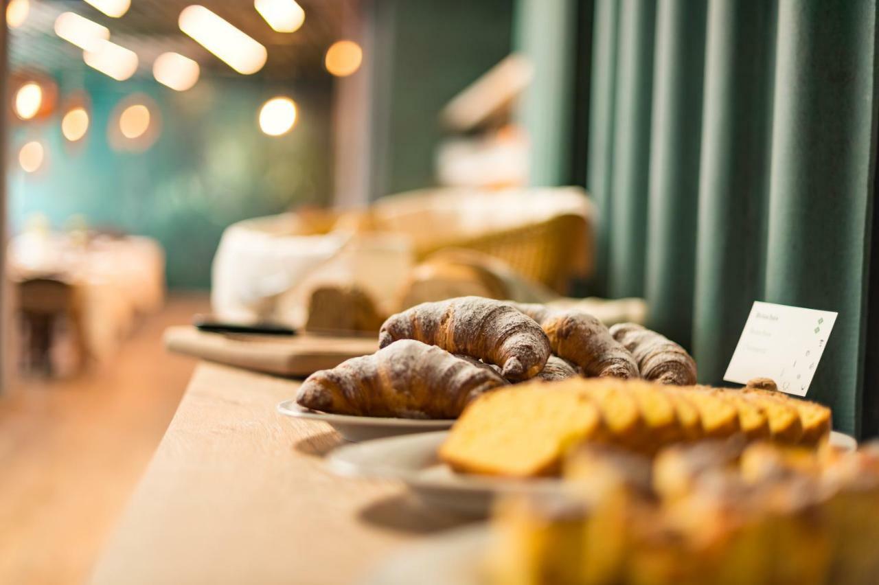 Krone Eat Drink Stay Bressanone Bagian luar foto
